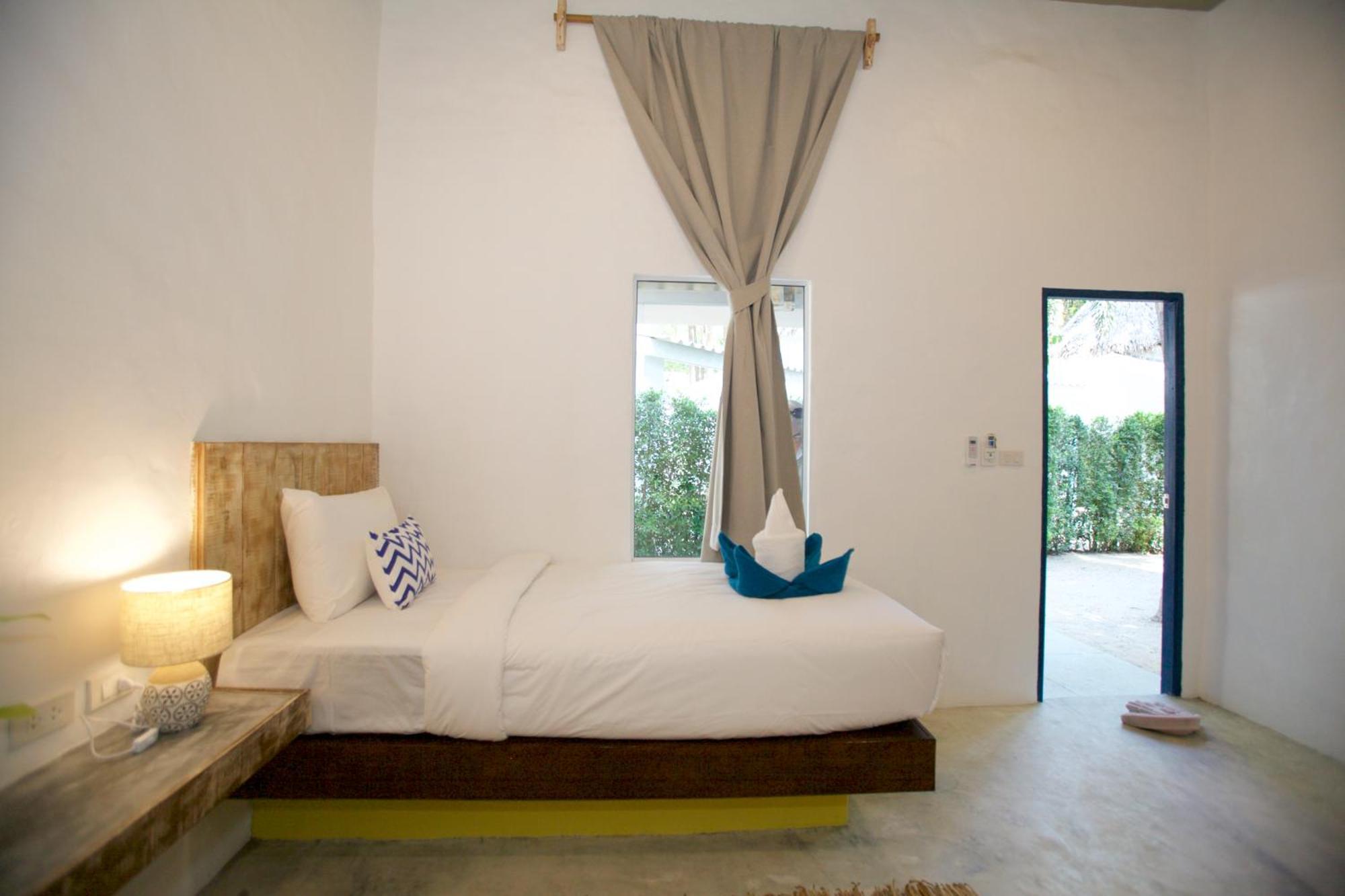 Lime N Soda Beachfront Resort Thong Sala Kamer foto