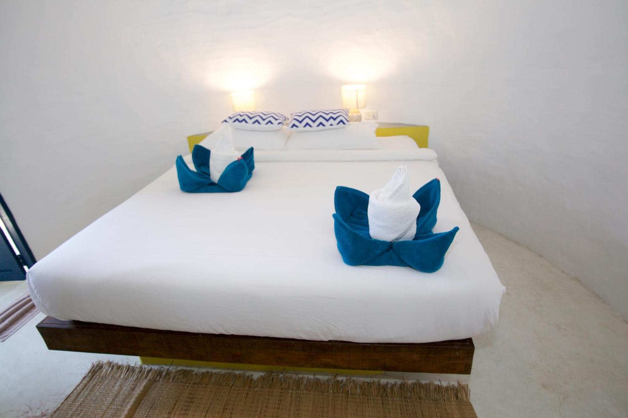 Lime N Soda Beachfront Resort Thong Sala Kamer foto
