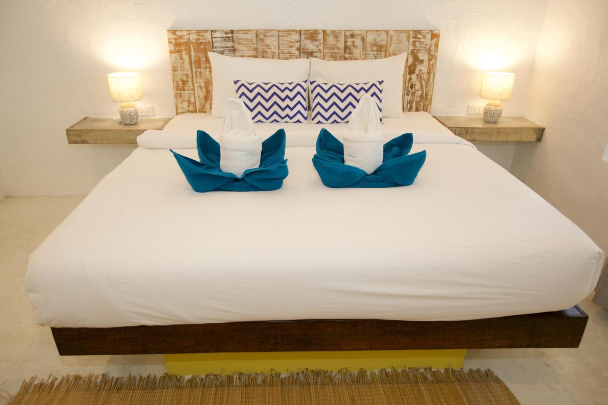 Lime N Soda Beachfront Resort Thong Sala Kamer foto
