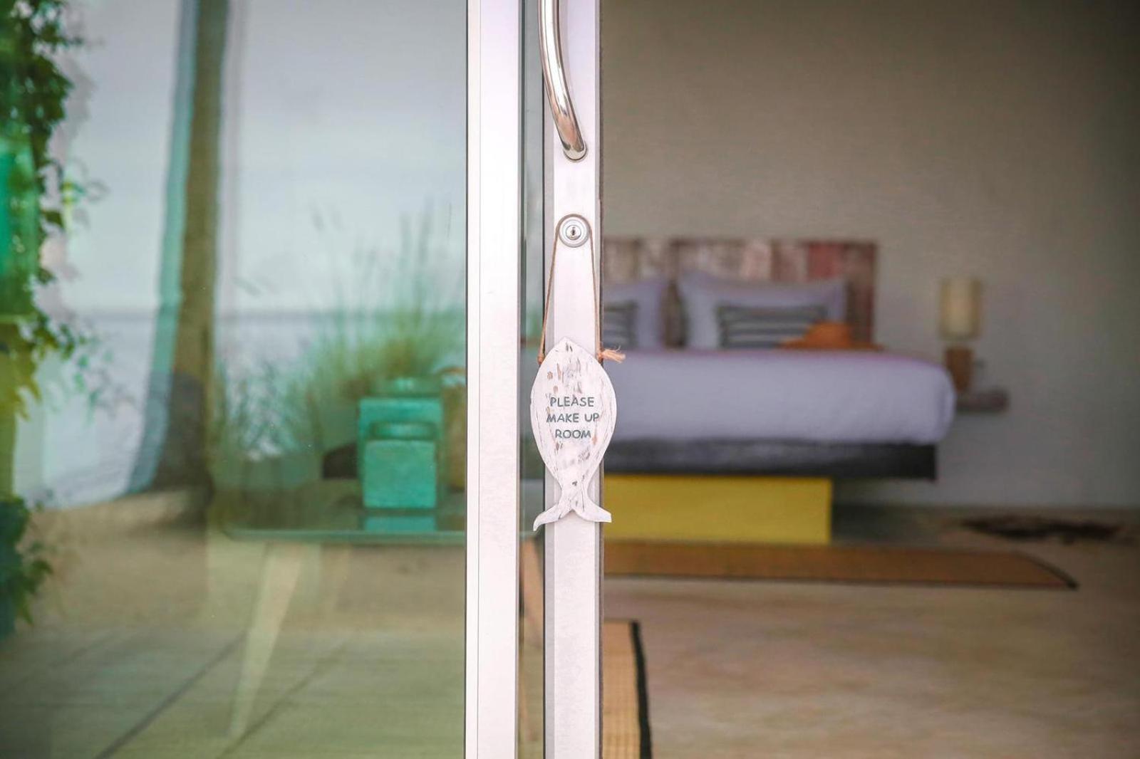 Lime N Soda Beachfront Resort Thong Sala Kamer foto